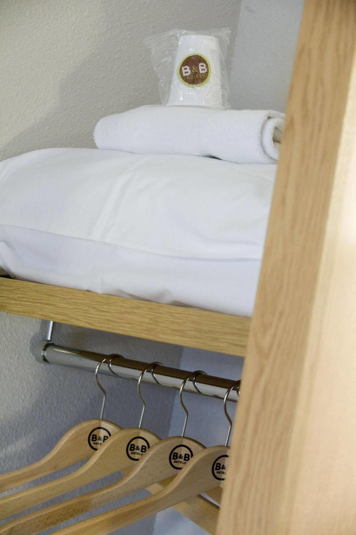 B&B Hotel Clermont-Ferrand Nord Риом Экстерьер фото